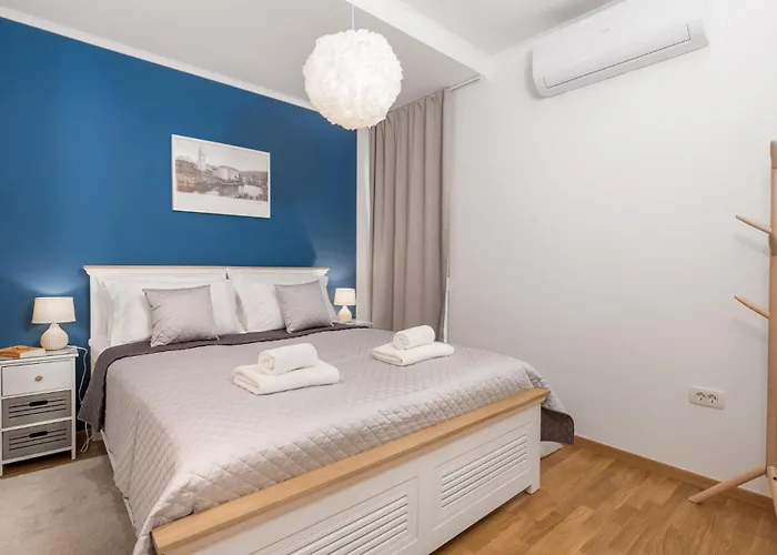 Stunning In Appartement