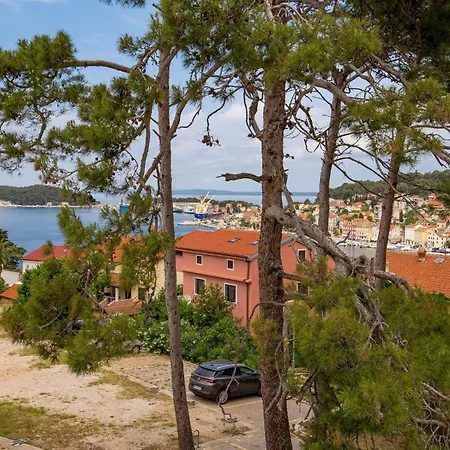 Apartament Front In With Wifi Mali Lošinj